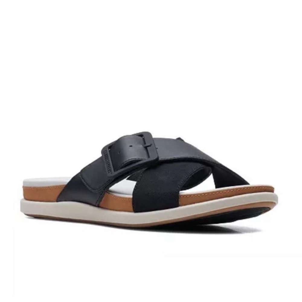 NWT Clarks Women’s 6.5 Cloudsteppers Black Eliza April Mules Buckle Sandals